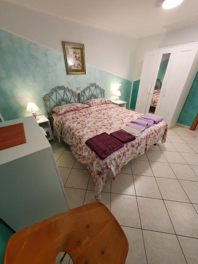 Apartamento Casa Dell'Ape Maia Térmoli Exterior foto