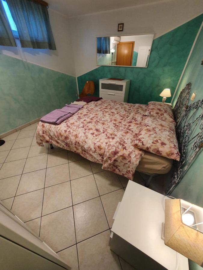 Apartamento Casa Dell'Ape Maia Térmoli Exterior foto